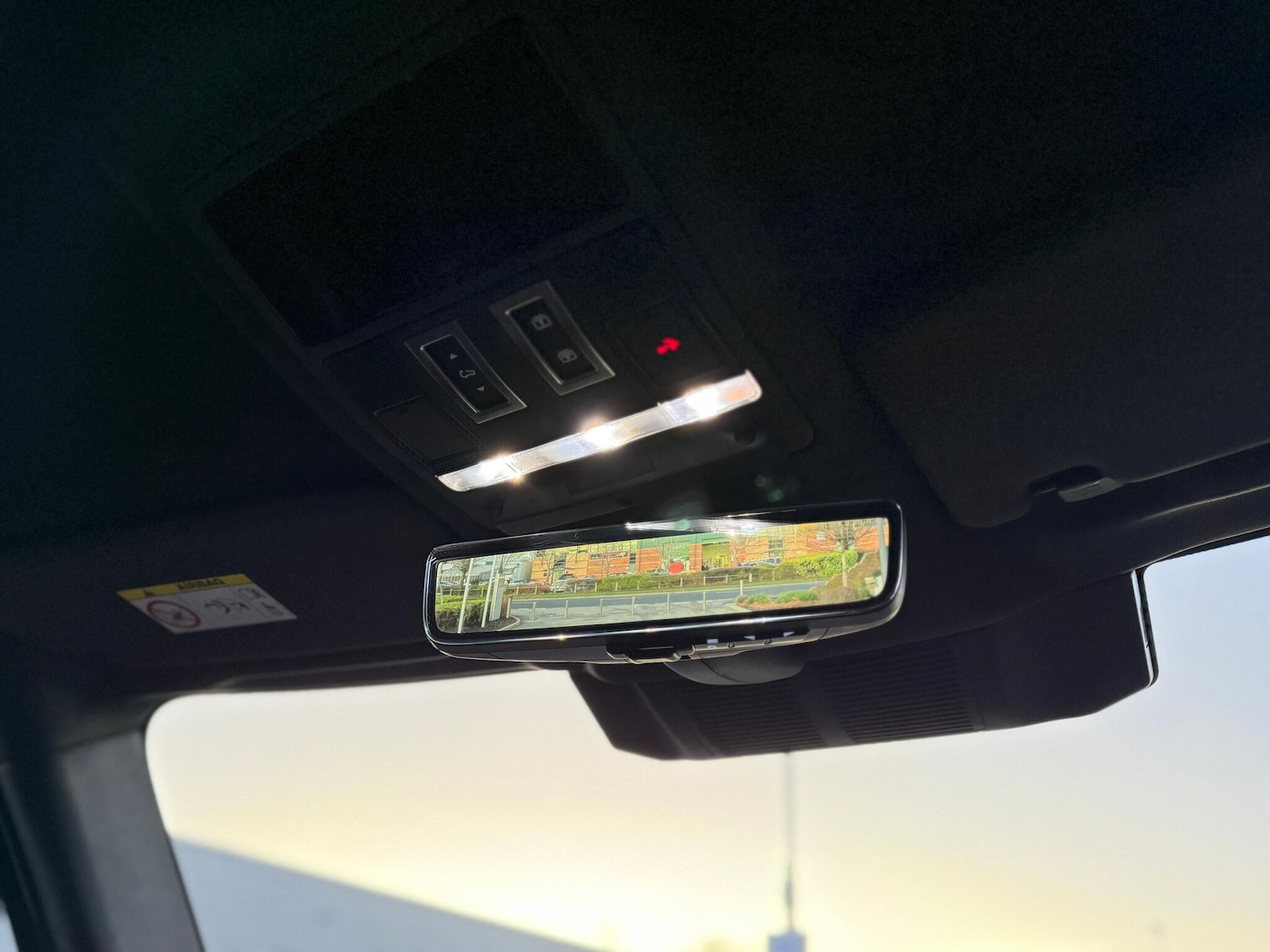 Used Land Rover Defender 2023 for sale - 77016436: Photo 22