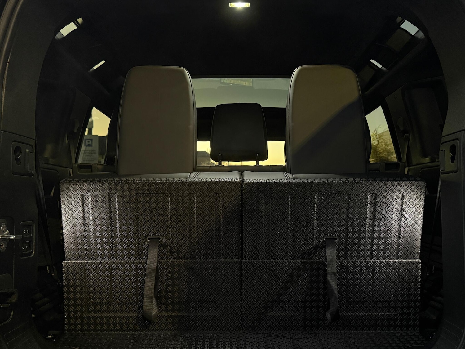 Used Land Rover Defender 2023 for sale - 77016436: Photo 39