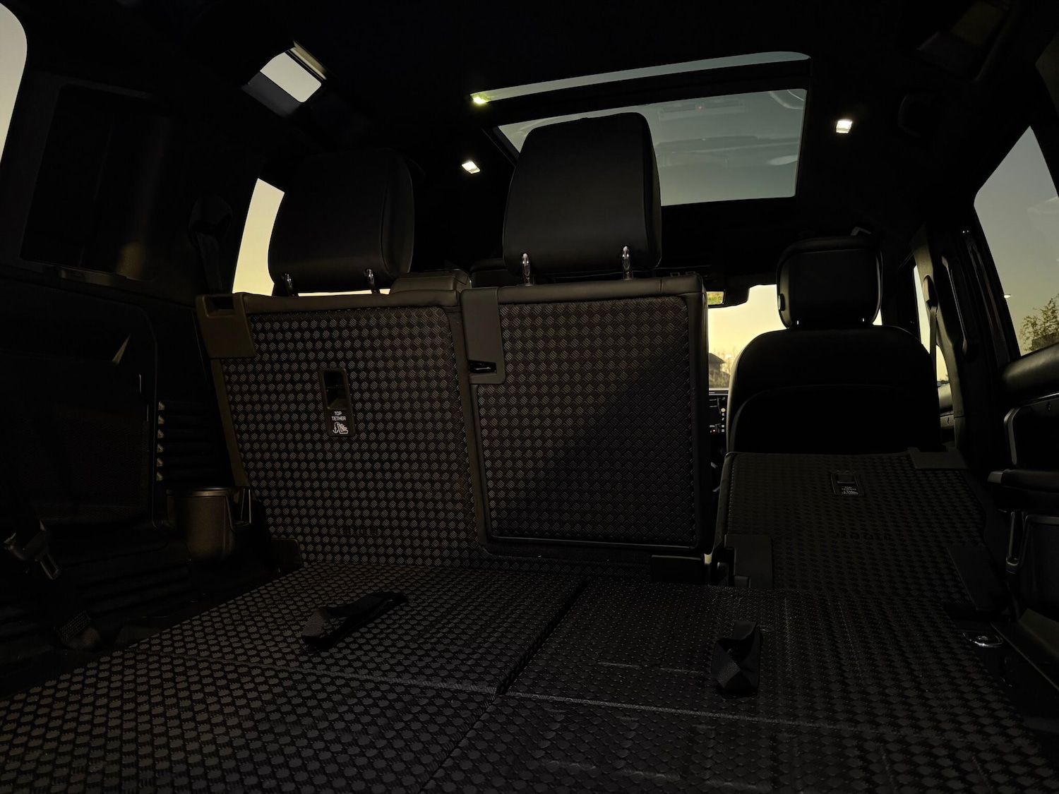 Used Land Rover Defender 2023 for sale - 77016436: Photo 40