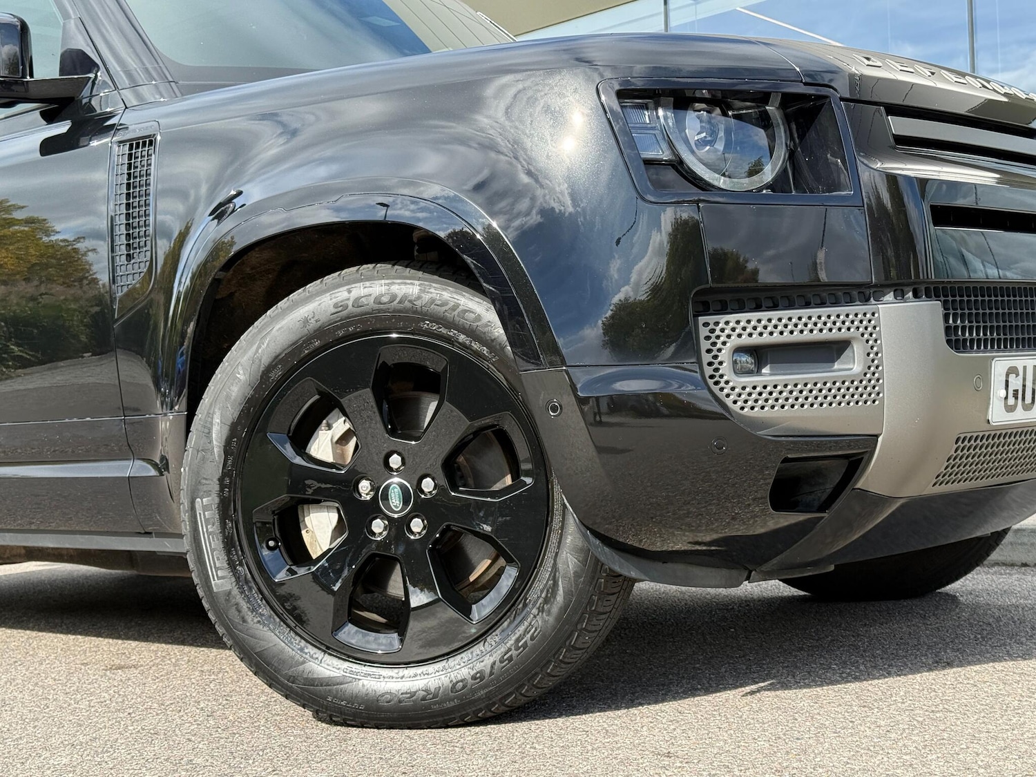 Used Land Rover Defender 110 2023 for sale - 76432452: Photo 13