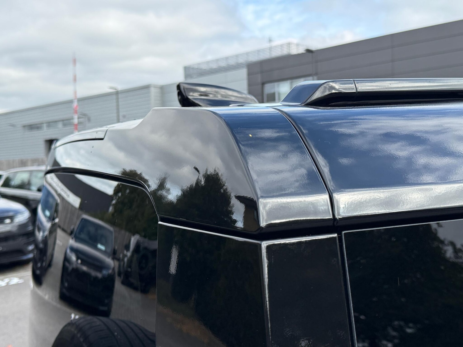 Used Land Rover Defender 110 2023 for sale - 76432452: Photo 28