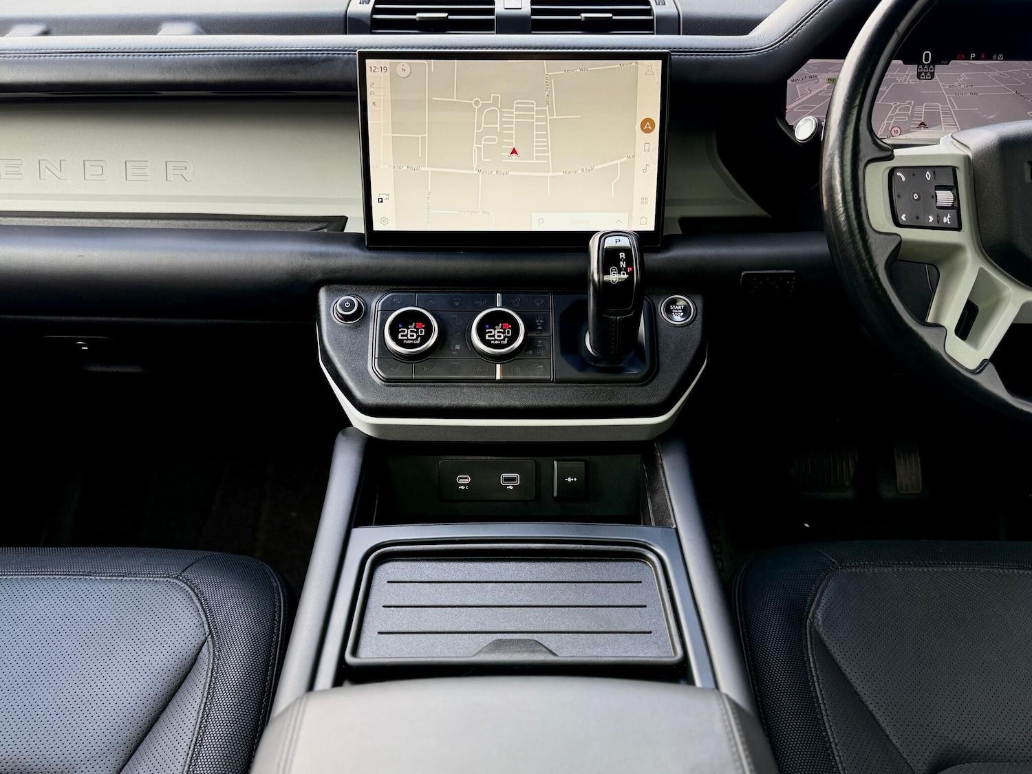 Used Land Rover Defender 110 2023 for sale - 76432452: Photo 34