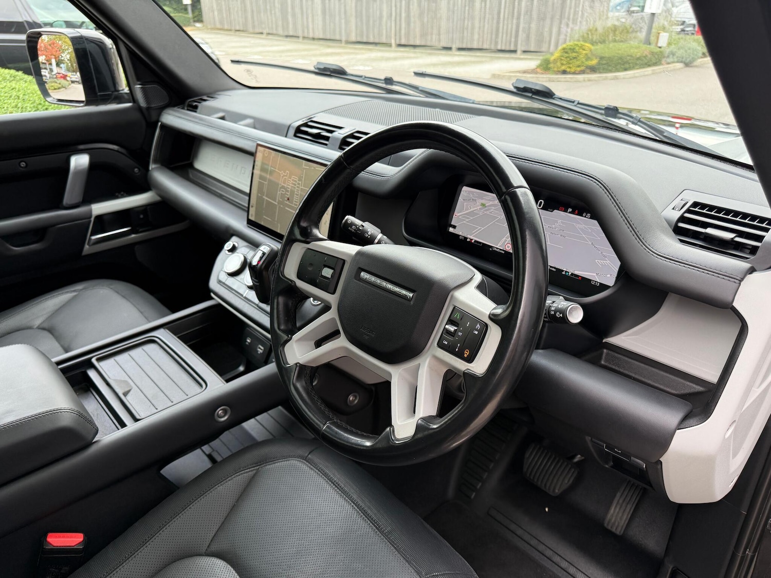 Used Land Rover Defender 110 2023 for sale - 76432452: Photo 53