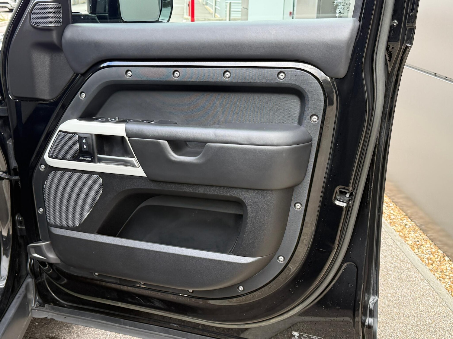 Used Land Rover Defender 110 2023 for sale - 76432452: Photo 60