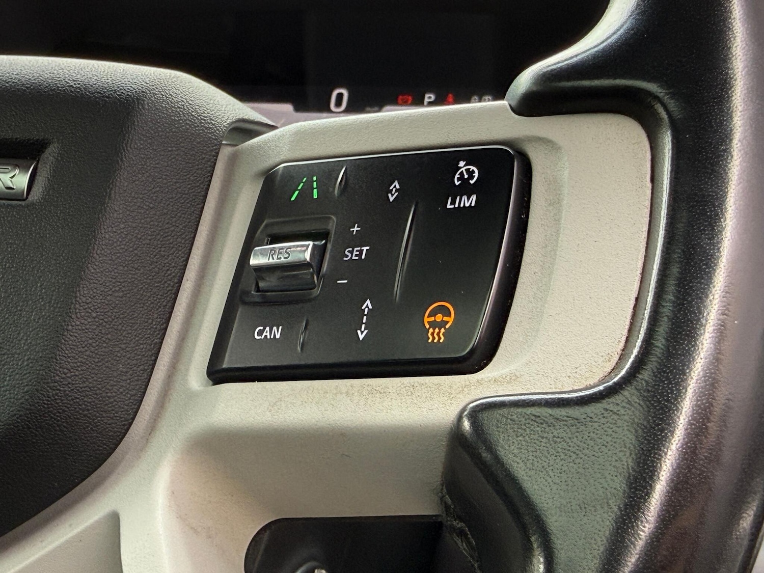 Used Land Rover Defender 110 2023 for sale - 76432452: Photo 62