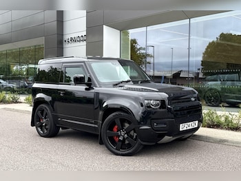 Used Land Rover Defender 90 2024 for sale - 75519400: Photo