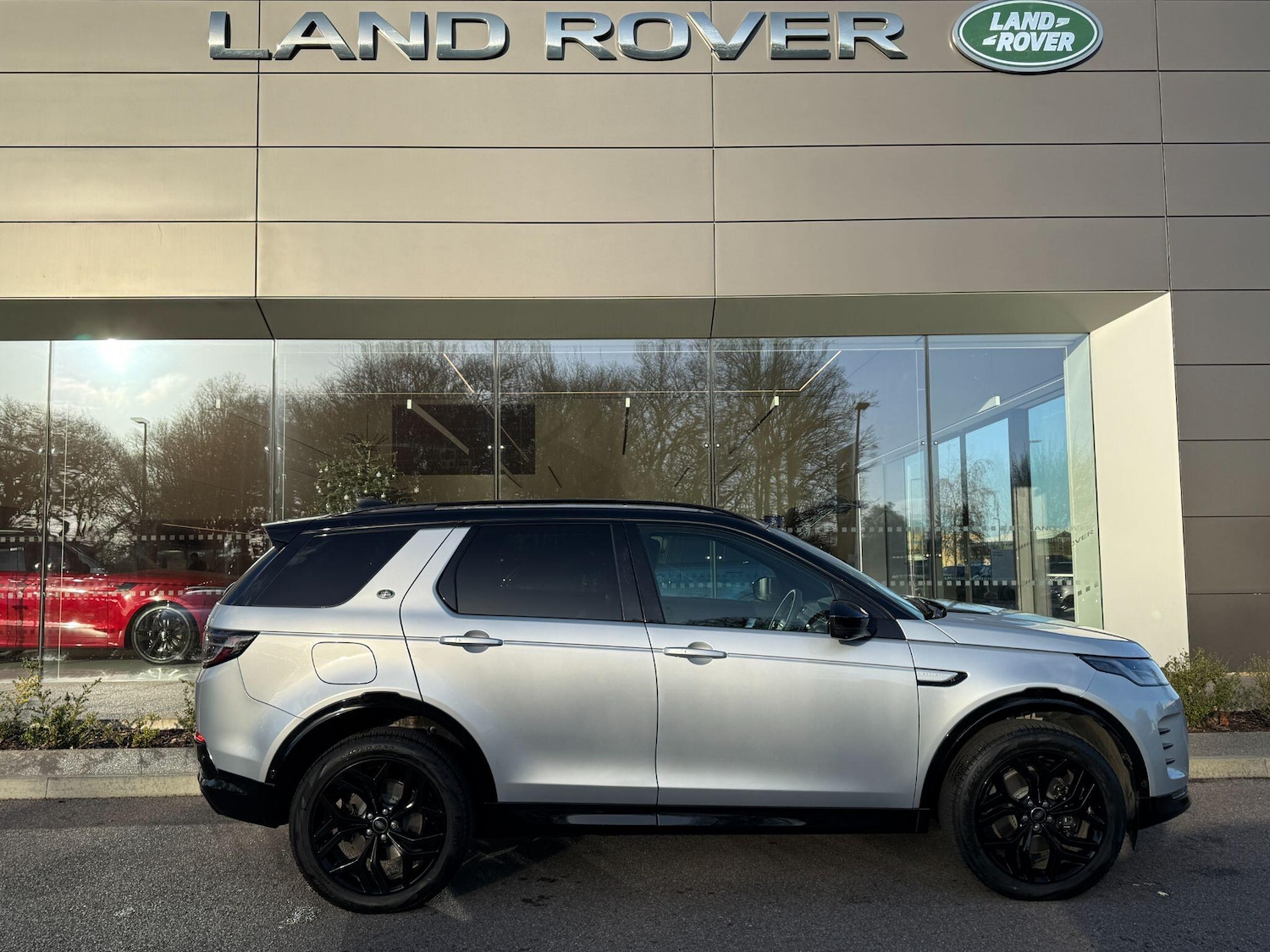 Used Land Rover Discovery Sport for sale - 77016451: Photo 2