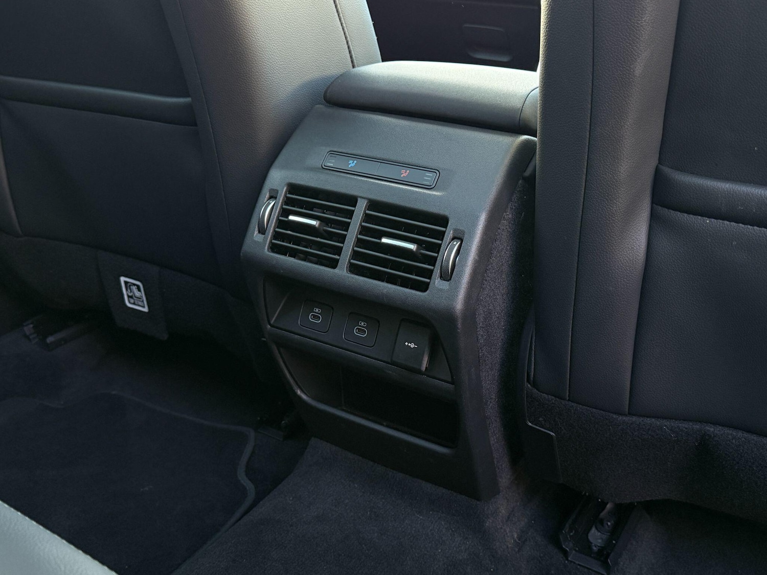 Used Land Rover Discovery Sport for sale - 77016451: Photo 33