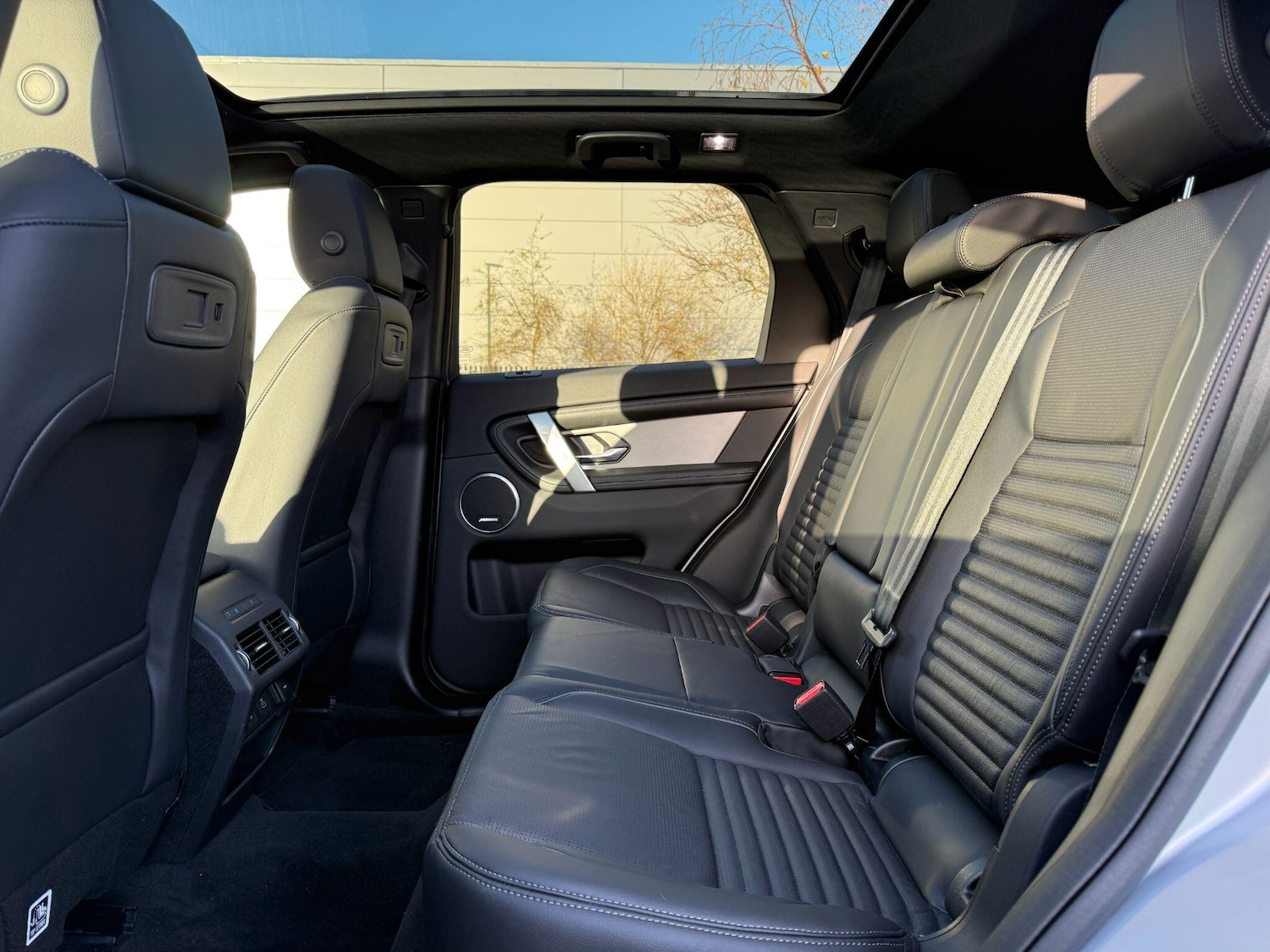 Used Land Rover Discovery Sport for sale - 77016451: Photo 37