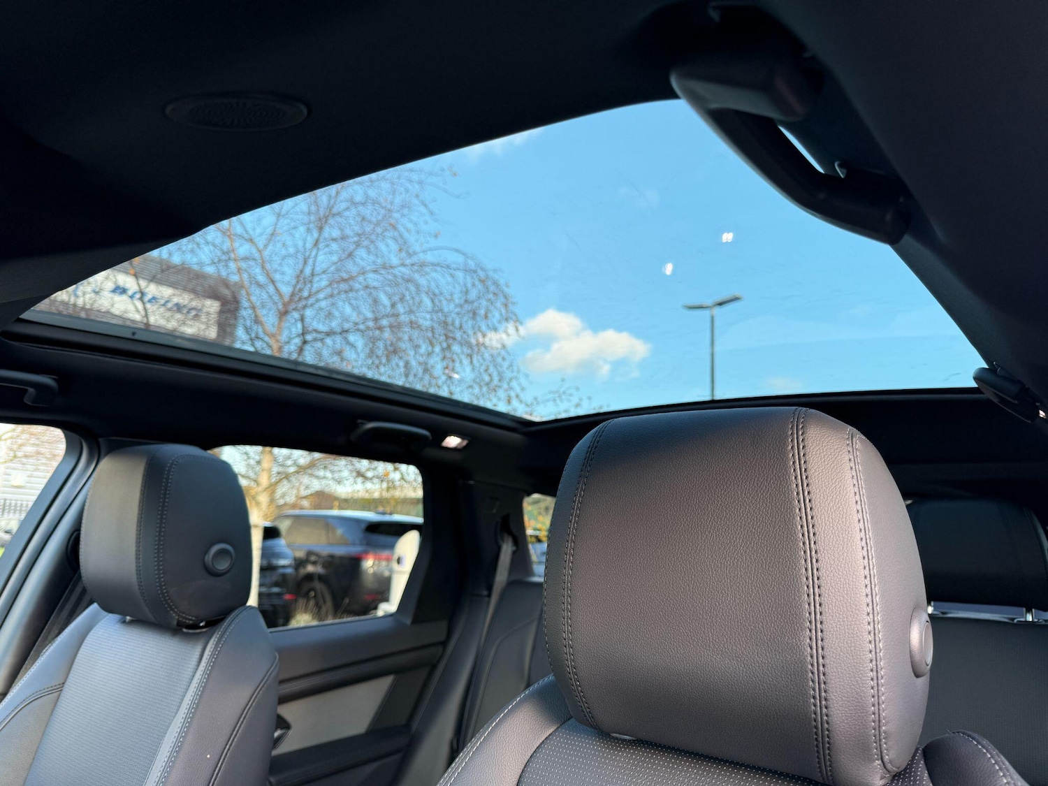 Used Land Rover Discovery Sport for sale - 77016451: Photo 4