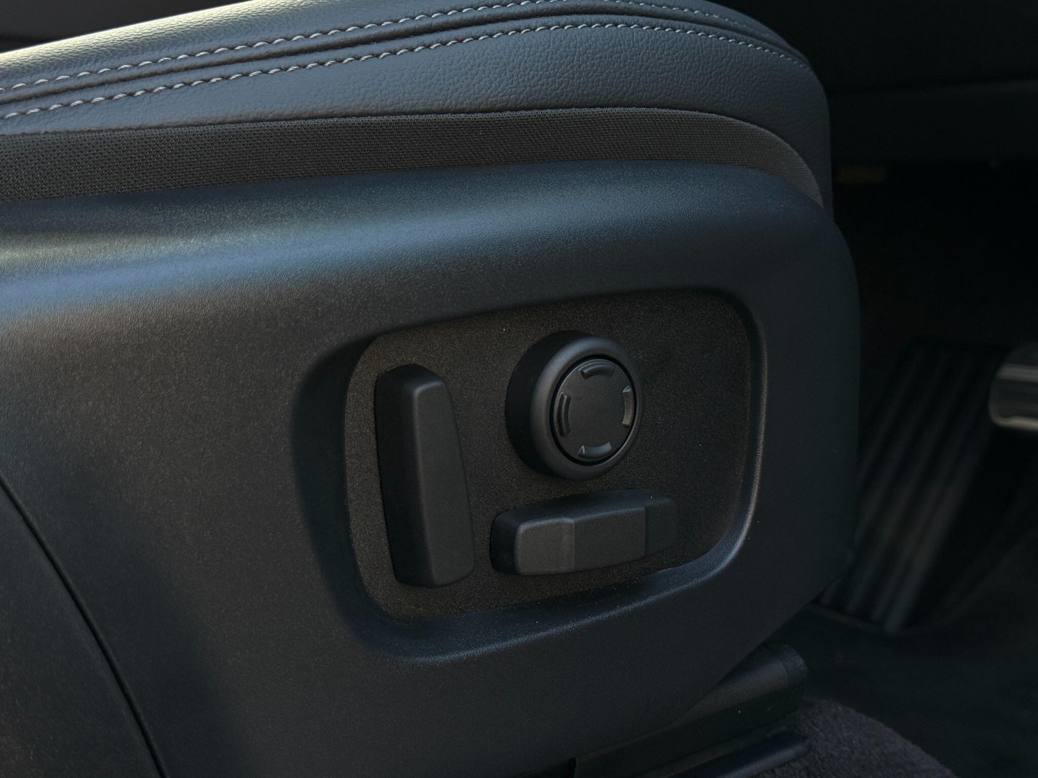 Used Land Rover Discovery Sport for sale - 77016451: Photo 40