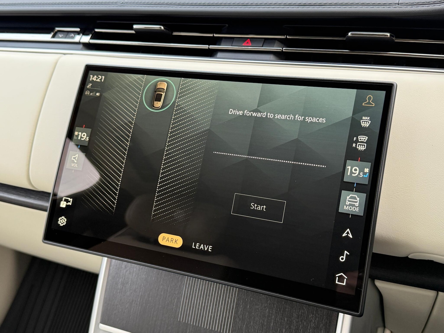 Used Land Rover Range Rover 2024 for sale - 76573528: Photo 12