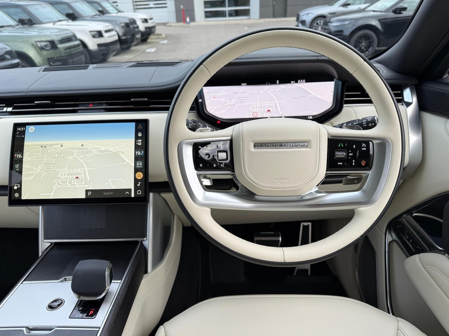 Used Land Rover Range Rover 2024 for sale - 76573528: Photo 30