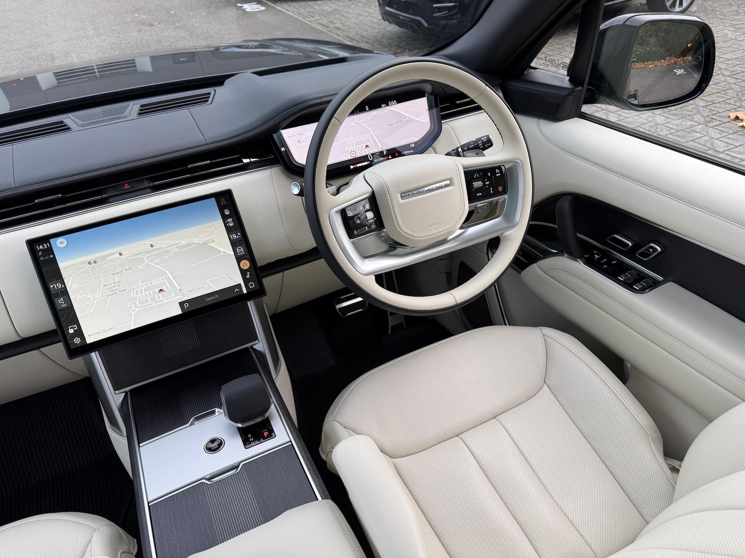 Used Land Rover Range Rover 2024 for sale - 76573528: Photo 31