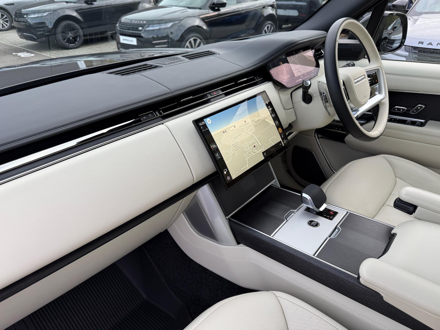 Used Land Rover Range Rover 2024 for sale - 76573528: Photo 57