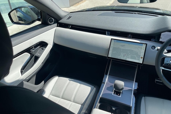 Used Land Rover Range Rover Evoque 2025 for sale - 76214295: Photo 19