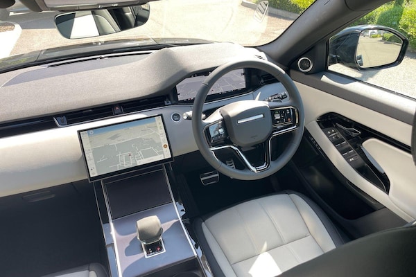 Used Land Rover Range Rover Evoque 2025 for sale - 76214295: Photo 24