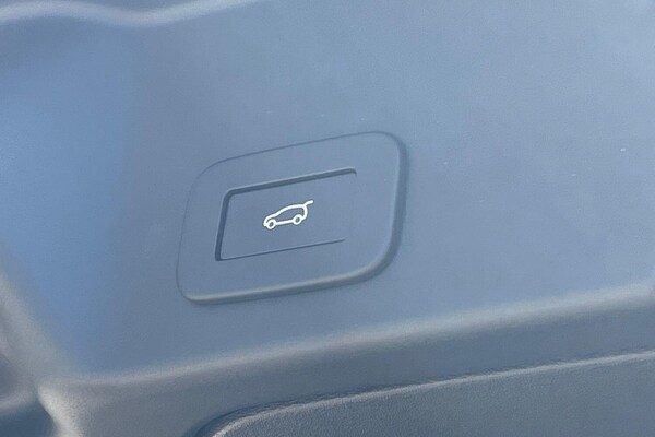 Used Land Rover Range Rover Evoque 2025 for sale - 76214295: Photo 33