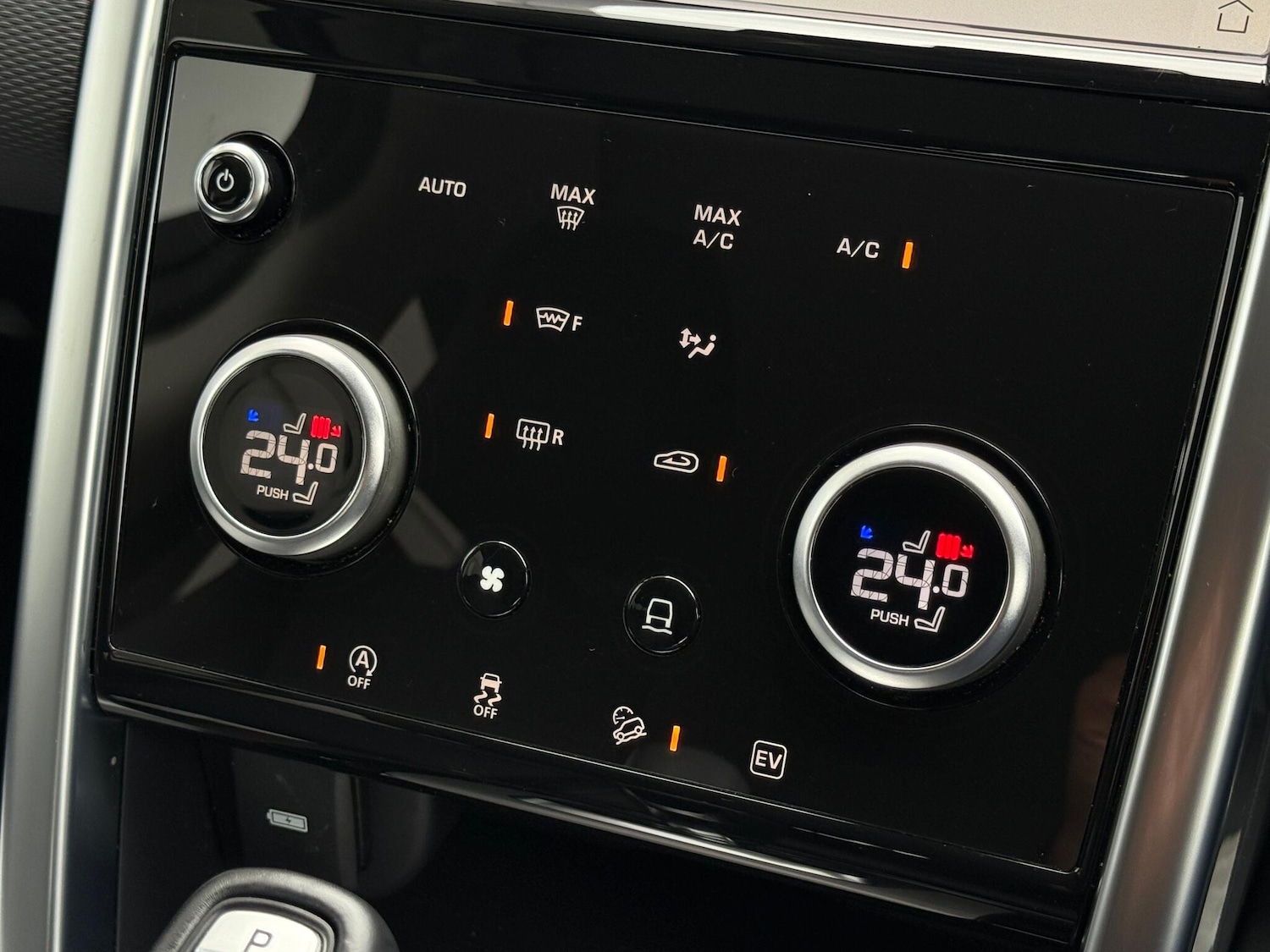 Used Land Rover Discovery Sport 2022 for sale - 76644981: Photo 30