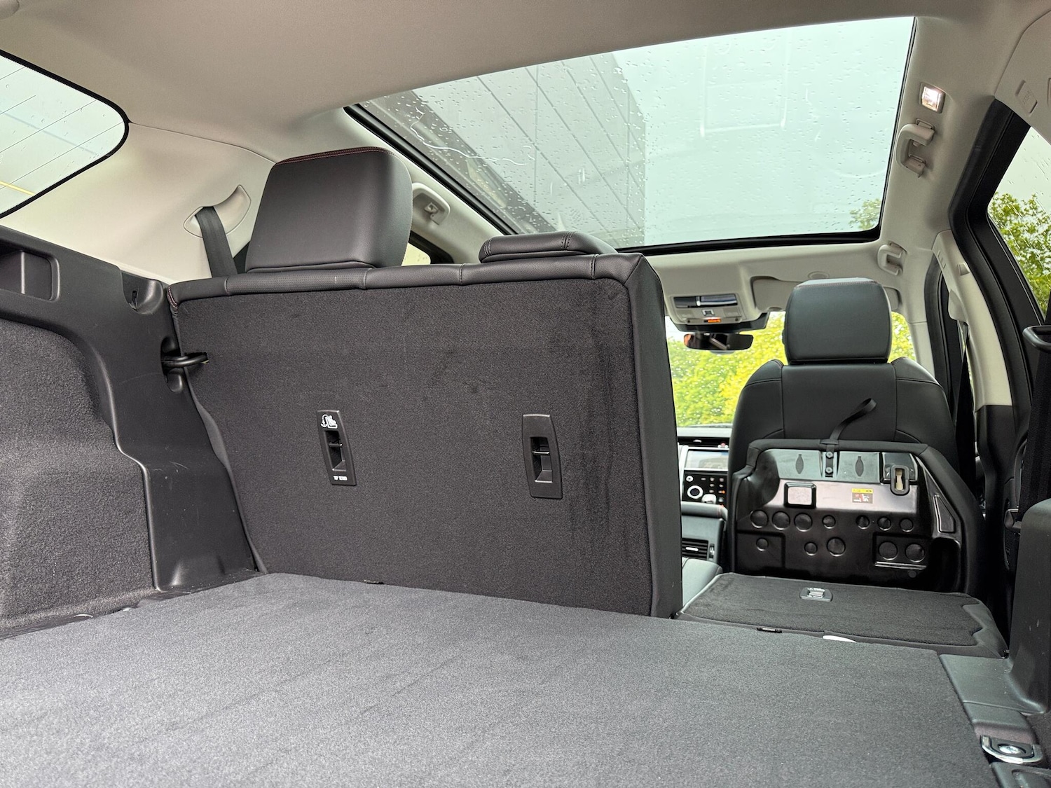 Used Land Rover Discovery Sport 2022 for sale - 76644981: Photo 37