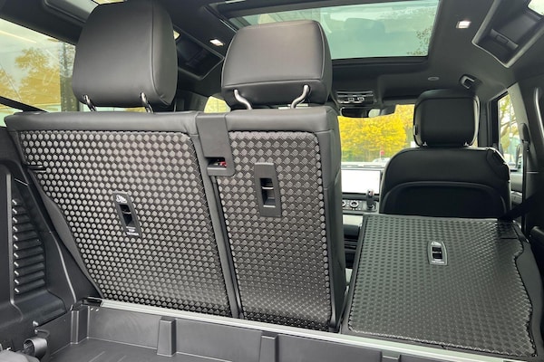 Used Land Rover Defender 90 2024 for sale - 75140410: Photo 29