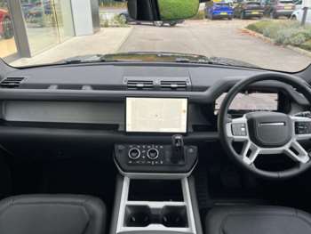 Used Land Rover Defender 2024 for sale - 75140410: Photo
