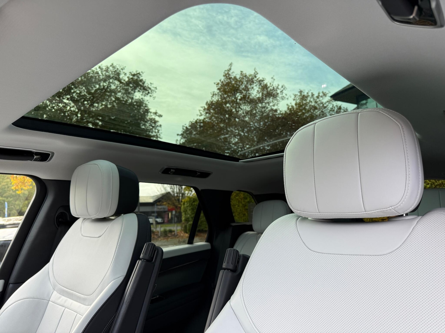 Used Land Rover Range Rover Sport 2023 for sale - 76424610: Photo 4