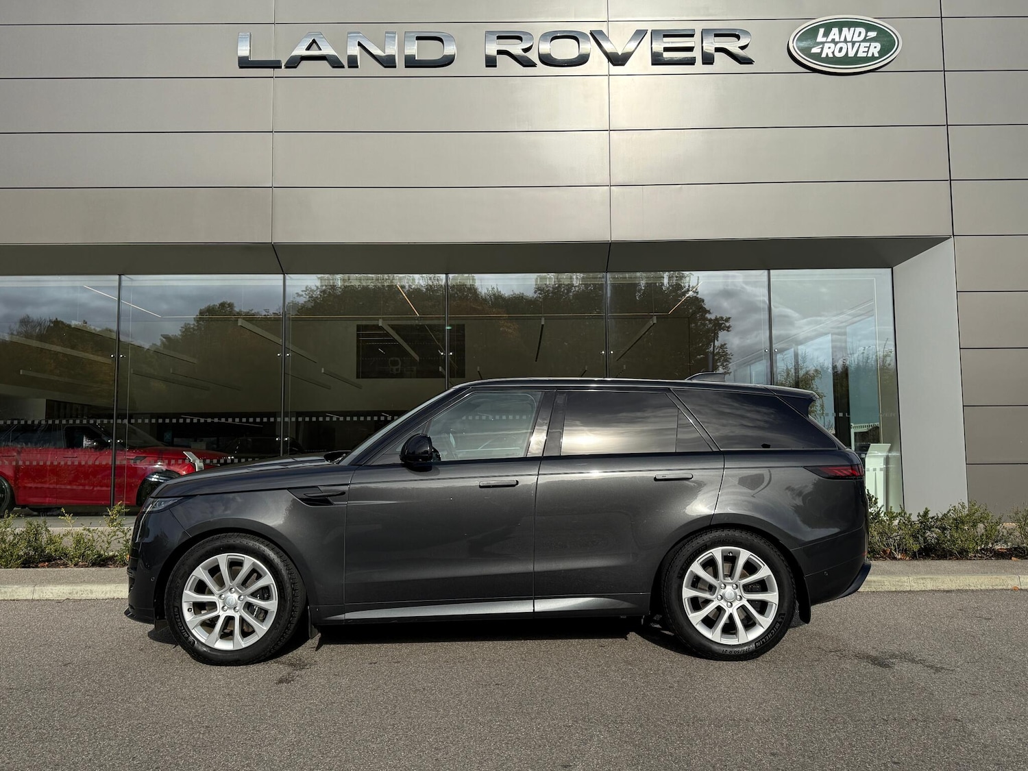 Used Land Rover Range Rover Sport 2023 for sale - 76424610: Photo 9