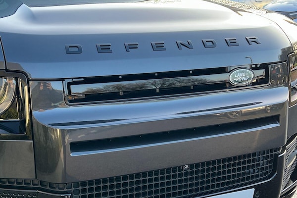 Used Land Rover Defender 130 2025 for sale - 76189674: Photo 24