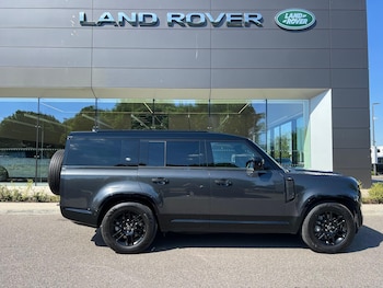 Used Land Rover Defender 130 2025 for sale - 76189674: Photo