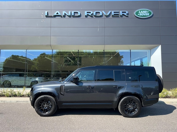 Used Land Rover Defender 130 2025 for sale - 76189674: Photo 8