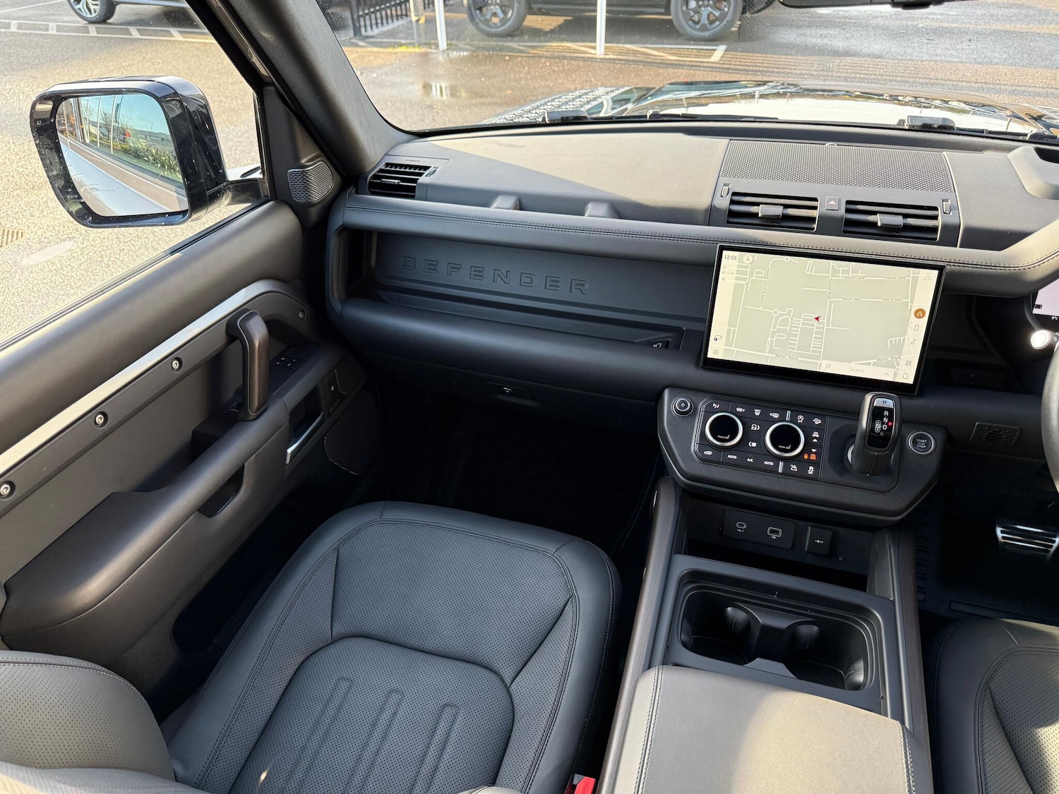 Used Land Rover Defender 2022 for sale - 77130863: Photo 21