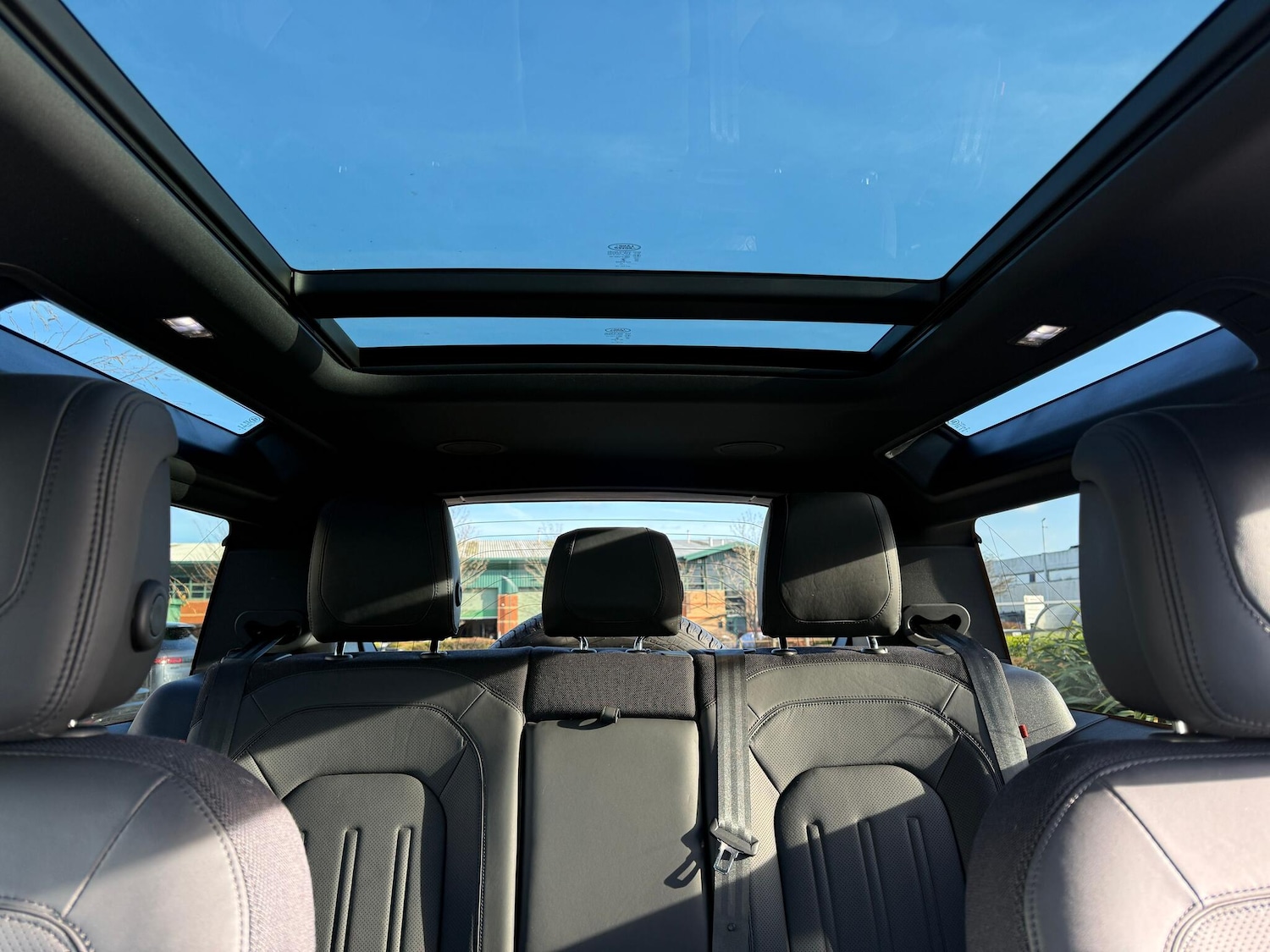 Used Land Rover Defender 2022 for sale - 77130863: Photo 31