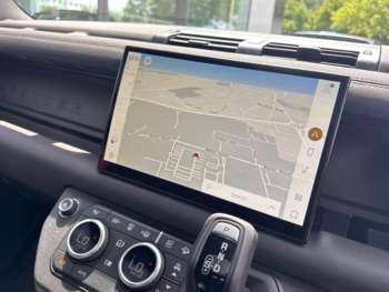 Used Land Rover Defender 2022 for sale - 75140678: Photo