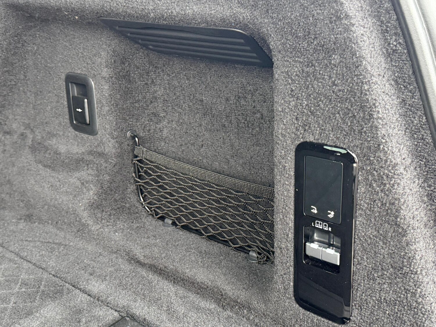 Used Land Rover Range Rover Sport 2024 for sale - 77456309: Photo 32