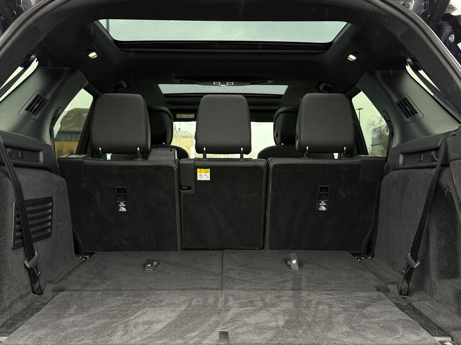 Used Land Rover Discovery 2024 for sale - 77637819: Photo 35