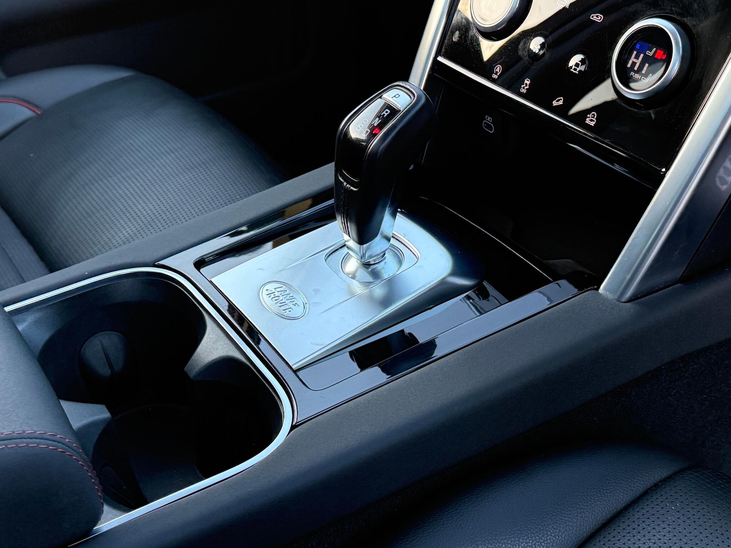 Used Land Rover Discovery Sport 2022 for sale - 77130800: Photo 20