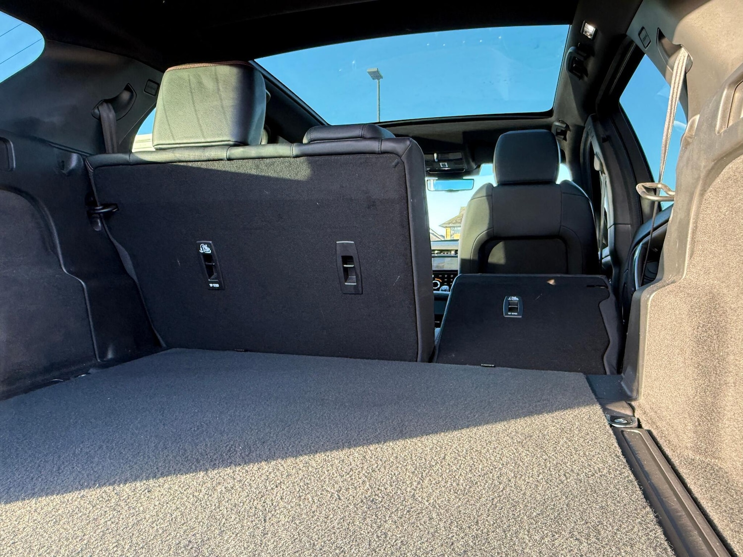 Used Land Rover Discovery Sport 2022 for sale - 77130800: Photo 29