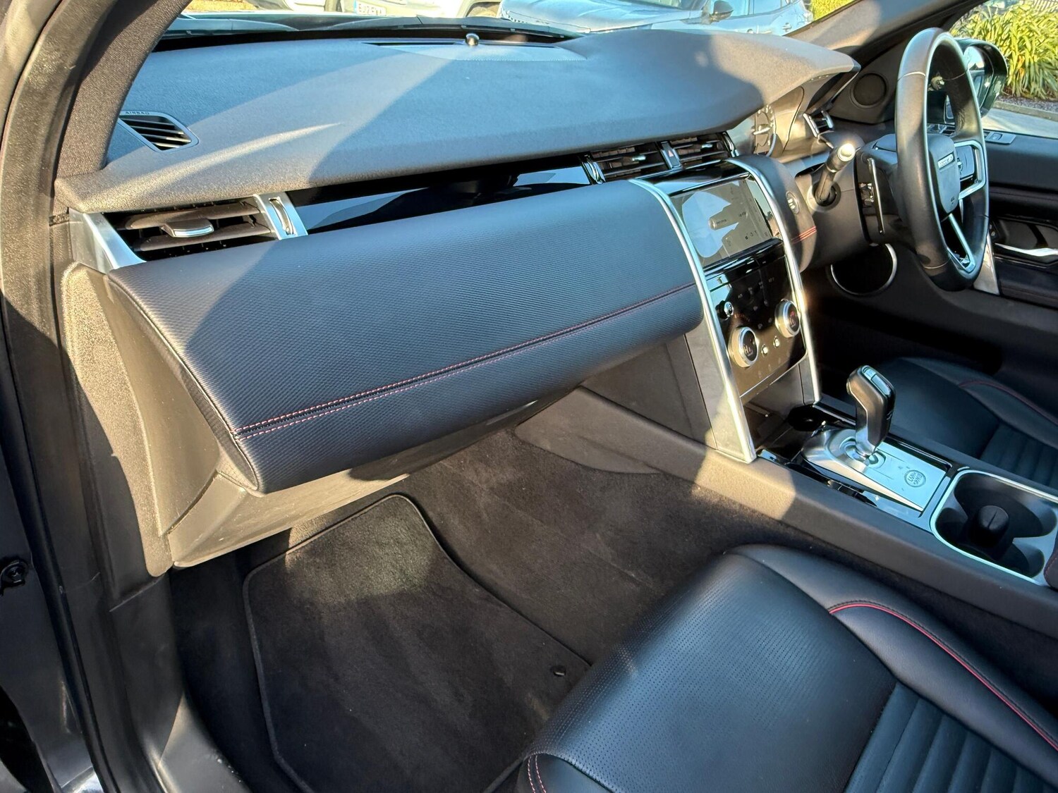 Used Land Rover Discovery Sport 2022 for sale - 77130800: Photo 40