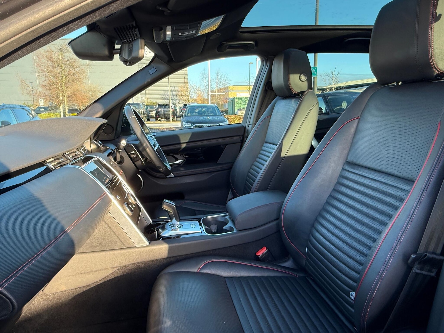 Used Land Rover Discovery Sport 2022 for sale - 77130800: Photo 41