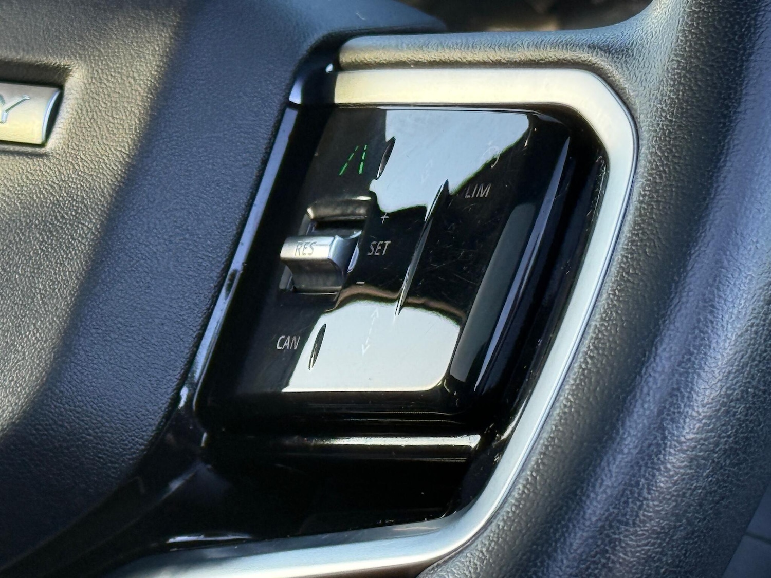 Used Land Rover Discovery Sport 2022 for sale - 77130800: Photo 45