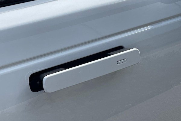 Used Land Rover Range Rover Velar 2025 for sale - 76227445: Photo 18