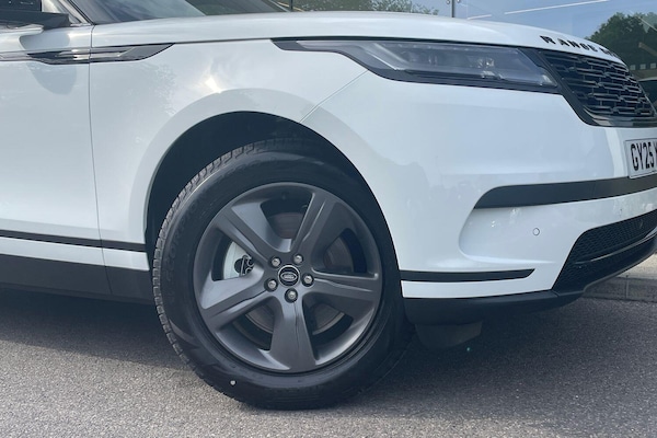 Used Land Rover Range Rover Velar 2025 for sale - 76227445: Photo 8