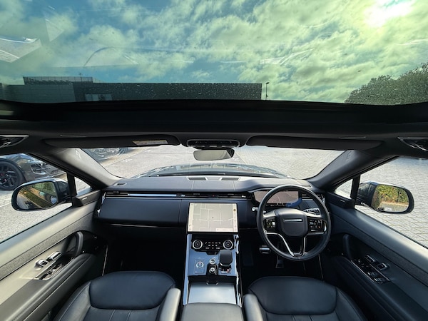 Used Land Rover Range Rover Sport 2023 for sale - 76189120: Photo 3