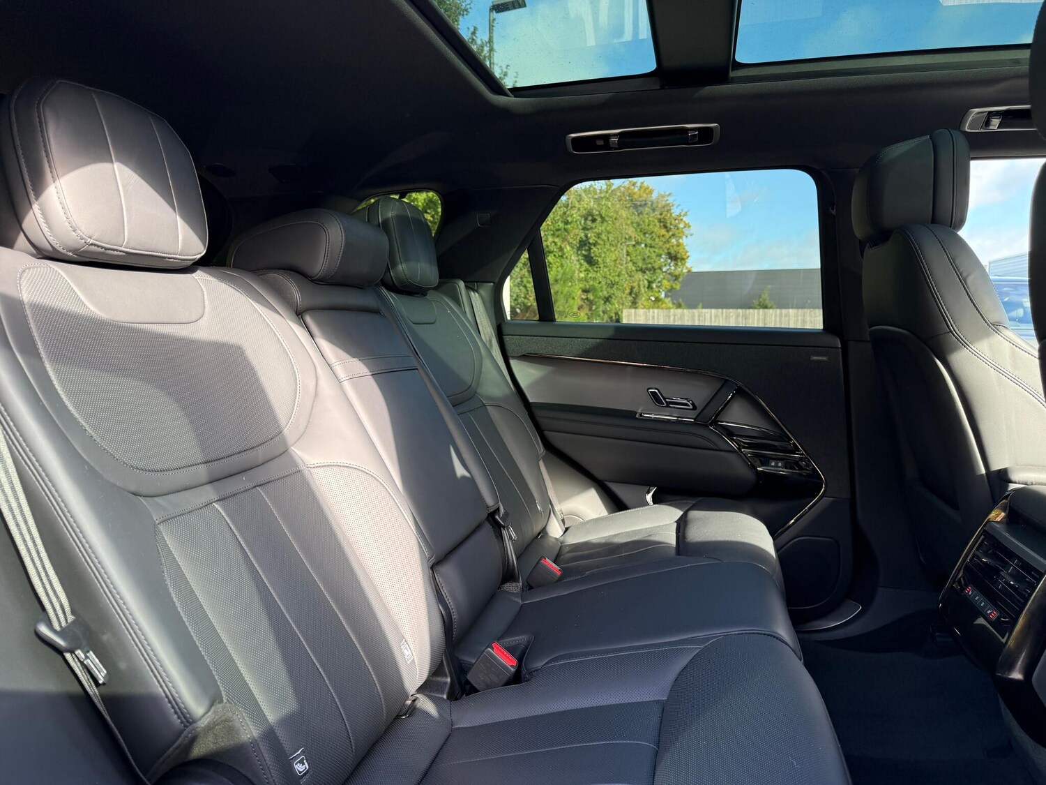 Used Land Rover Range Rover Sport 2023 for sale - 76189120: Photo 43