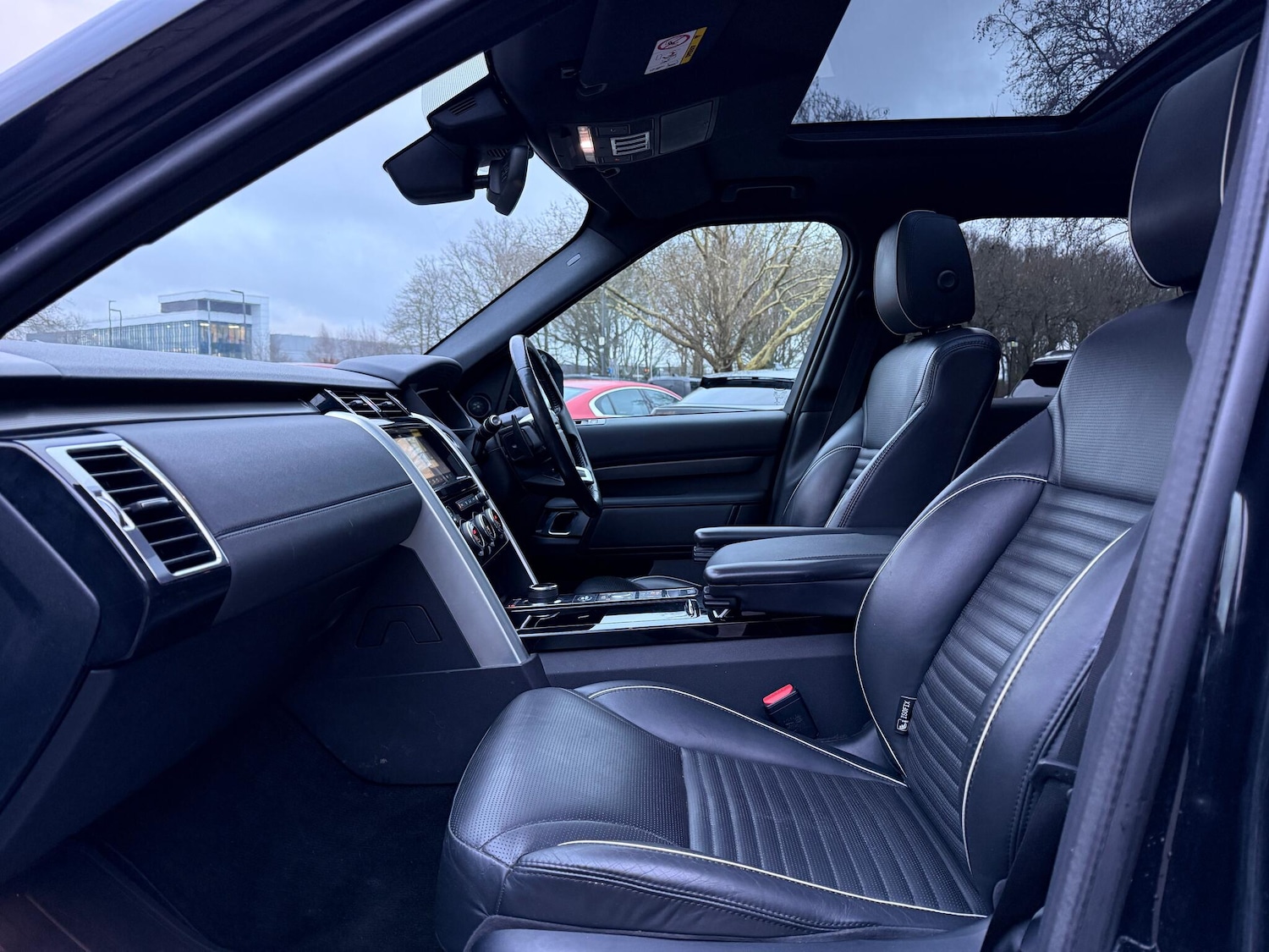 Used Land Rover Discovery 2020 for sale - 77376649: Photo 42