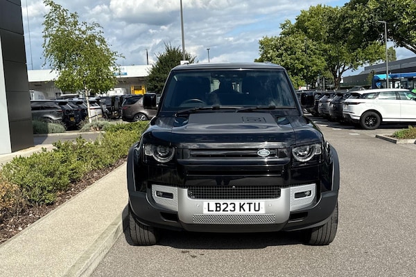 Used Land Rover Defender 90 2023 for sale - 75414767: Photo 14
