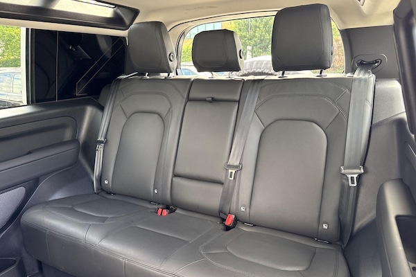 Used Land Rover Defender 90 2023 for sale - 75414767: Photo 30