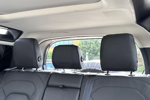 Used Land Rover Defender 90 2023 for sale - 75414767: Photo 32