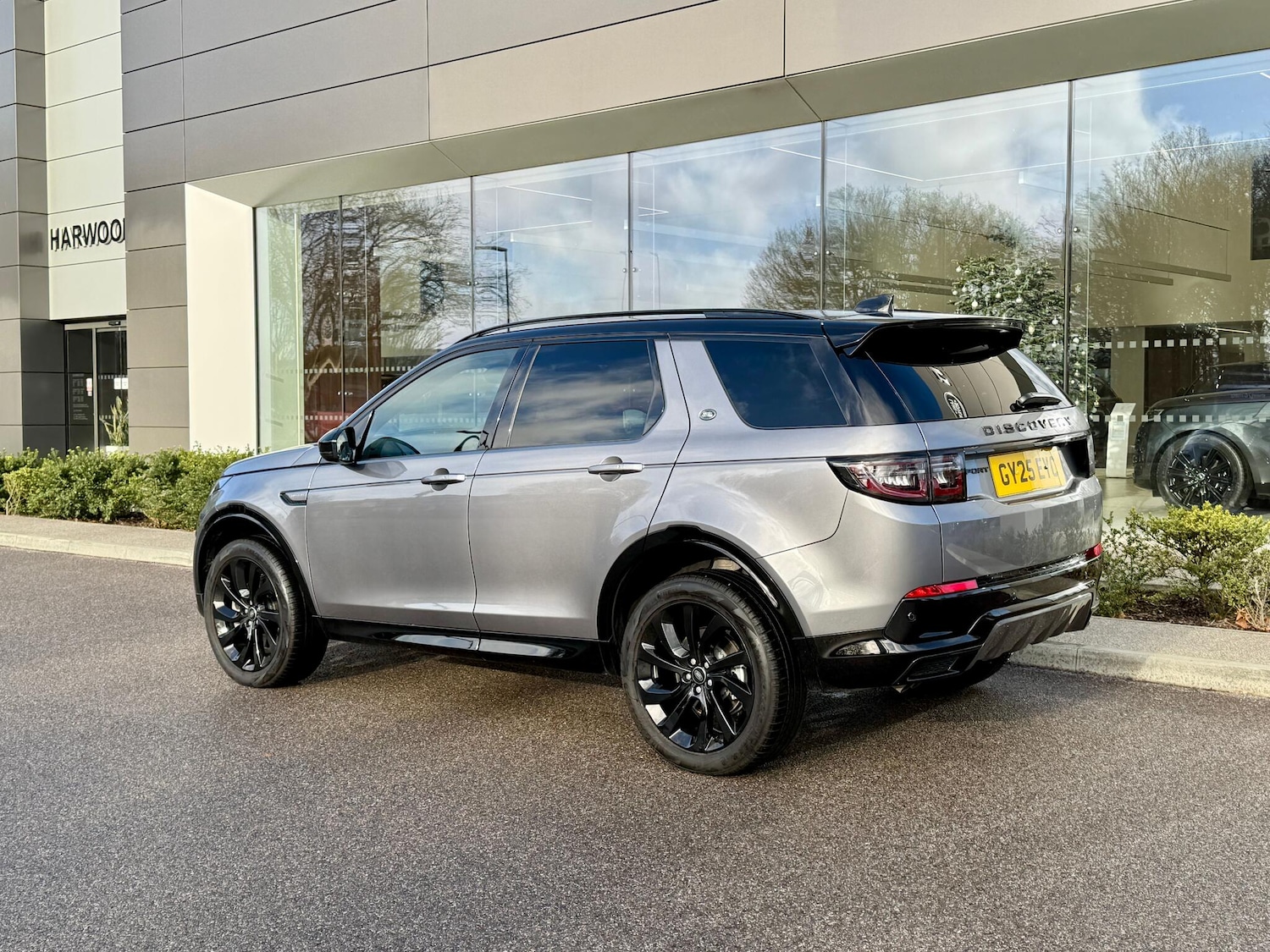 Used Land Rover Discovery Sport 2025 for sale - 76913937: Photo 16